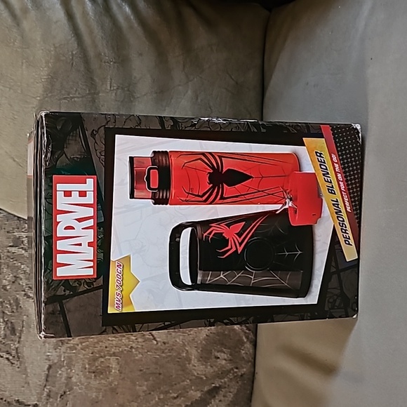 Marvel Spiderman Personal Blender - Picture 2 of 2